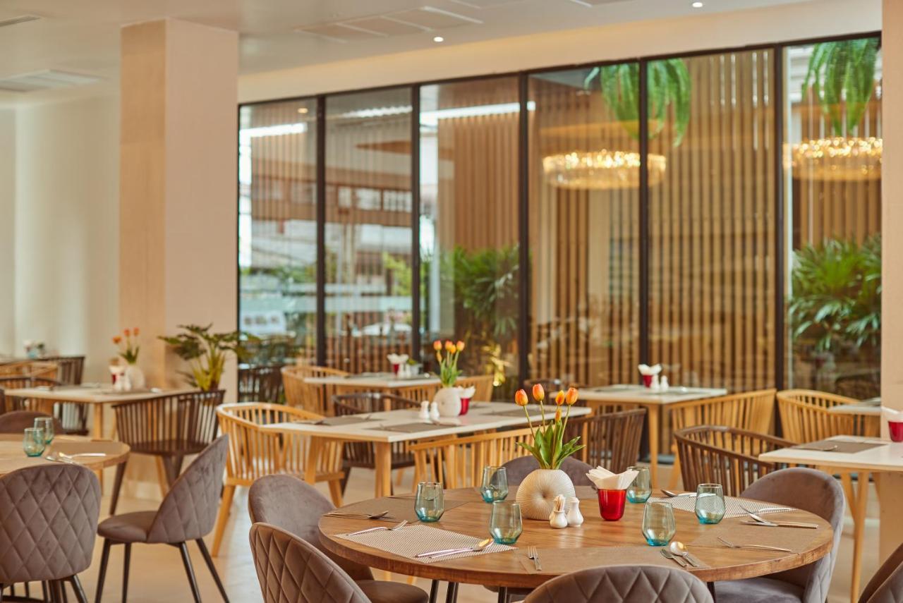 Pattaya Sea View Hotel - Sha Extra Plus Exterior foto